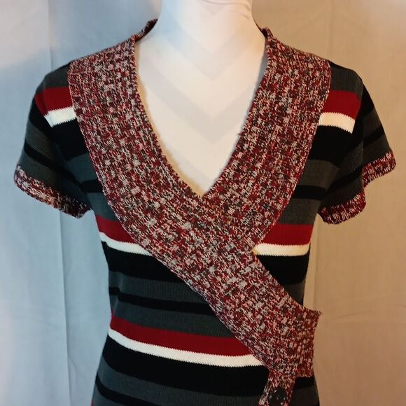 Red Paint Sweater Dress - Picture 2 of 6